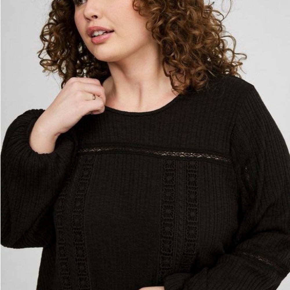 Torrid Black Ribbed Crew Neck Sweater NWT - Picture 4 of 5